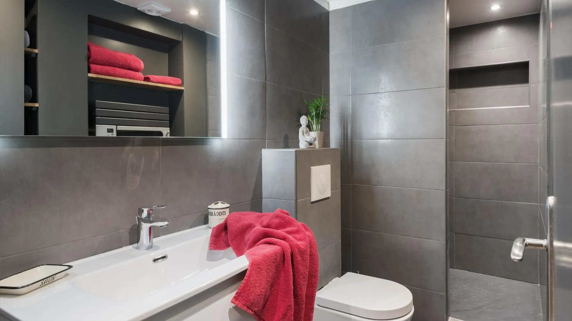 Apartment Lovely Flat In Montorgueil Paris